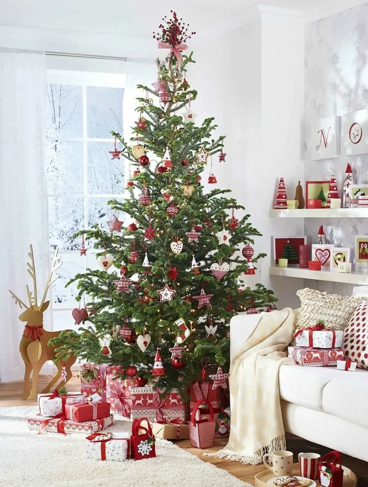 Festive Red Scandinavian Room Decor