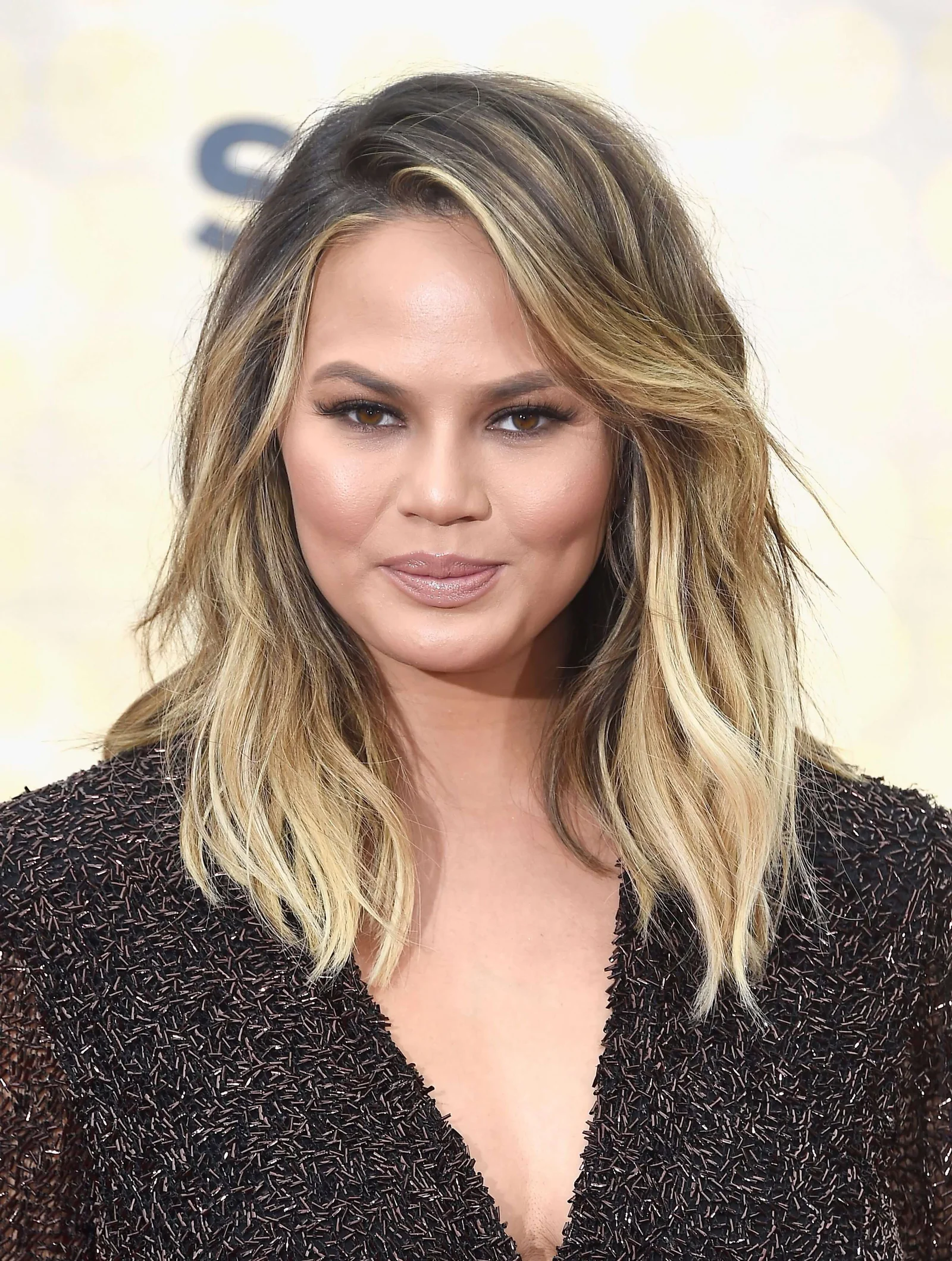 Medium Shaggy Hairstyles