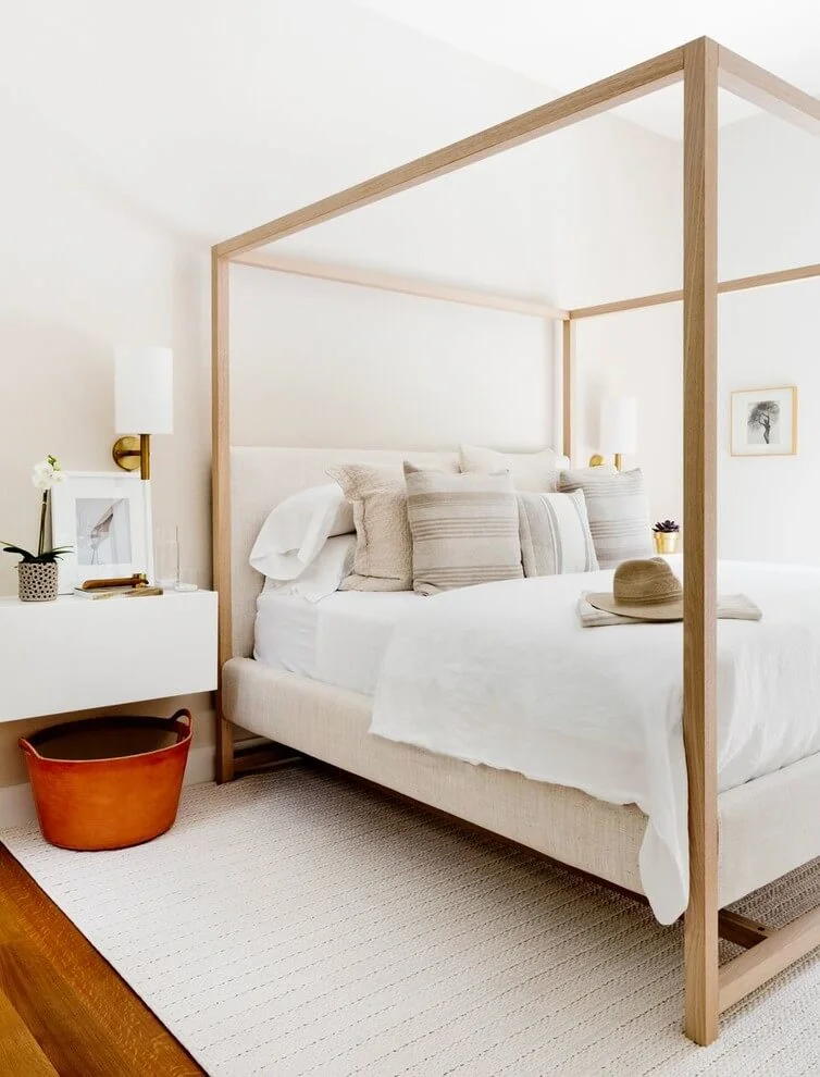 Canopy Bed Simple Bedroom Decor