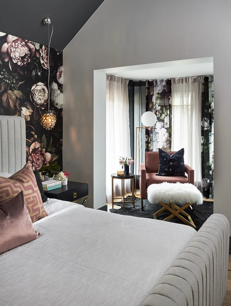 Glamorous Chic Modern Bedroom Decor