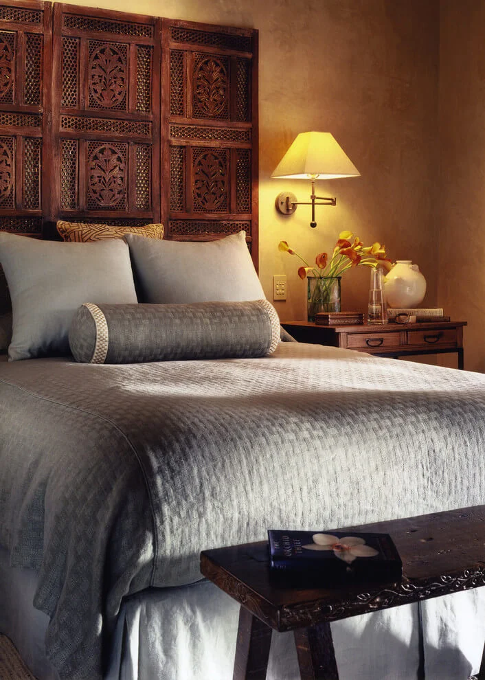 Vintage Headboard Simple Bedroom Decor