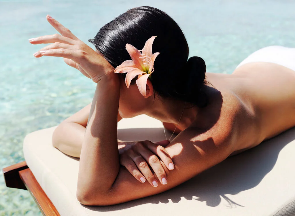 Don’t sunbath immediately after Swimming