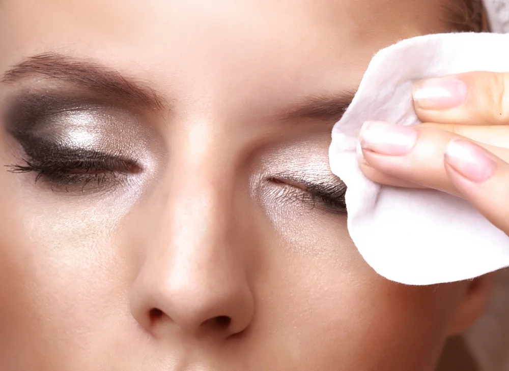Micellar Water As a Makeup Remover