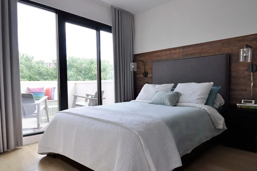 Wooden Headboard Minimal Bedroom Decor