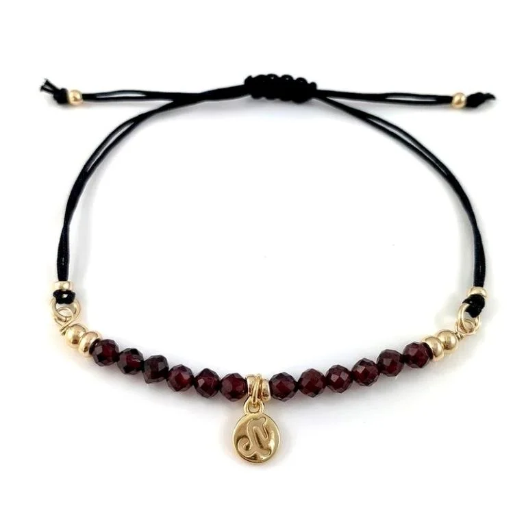 Garnet, Capricorn