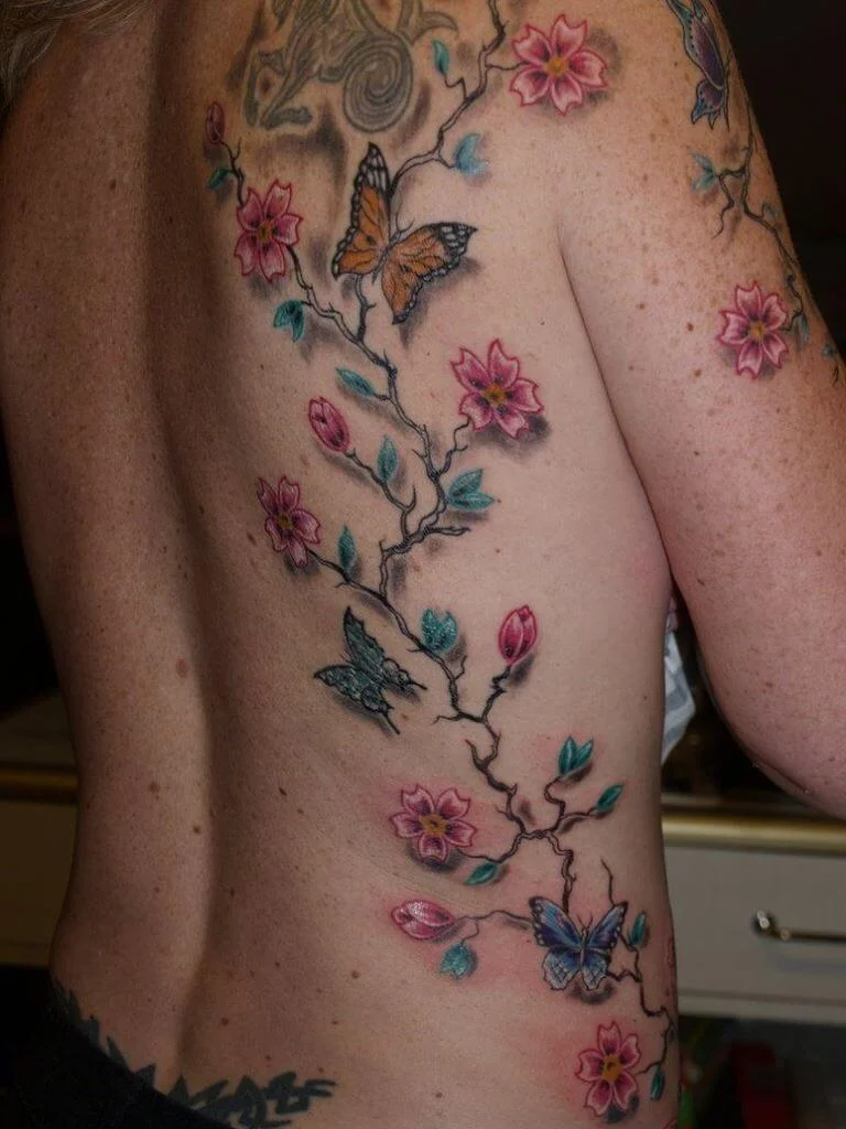 Butterfly Vine Flowers Design