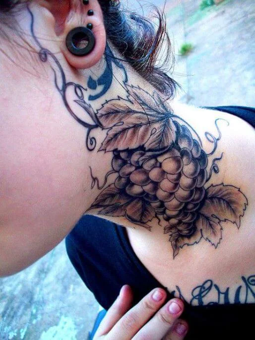 Grape Vine Neck Ink