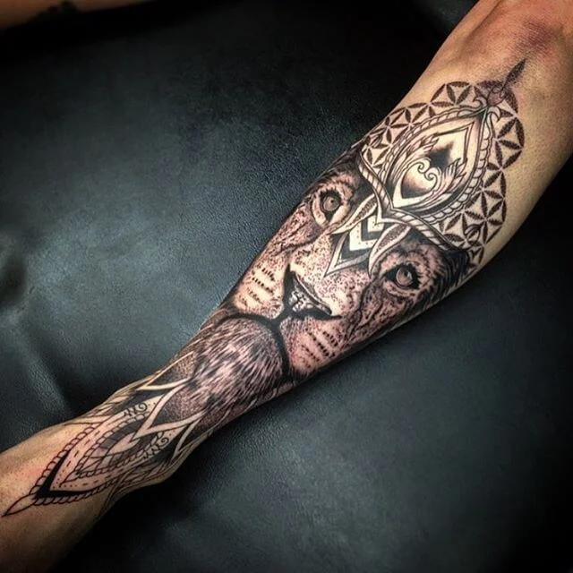 Lion Mandala Front Leg Sleeve
