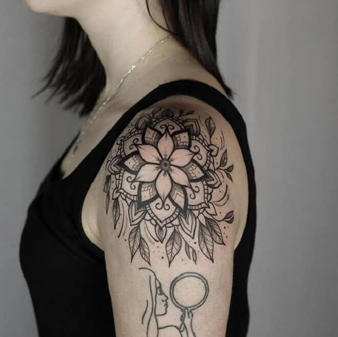 Pretty Shoulder Mandala Ink