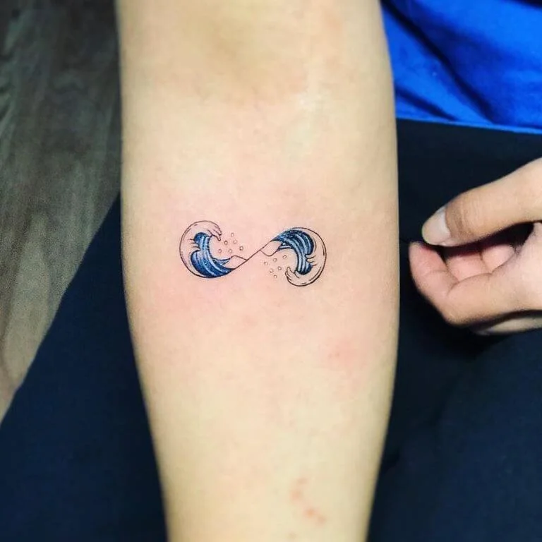Tiny Wave Design Ink