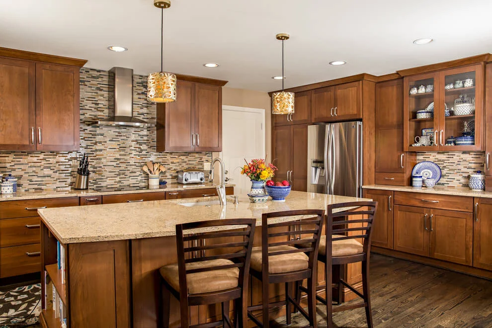 Brown Tones In Kitchen Decor