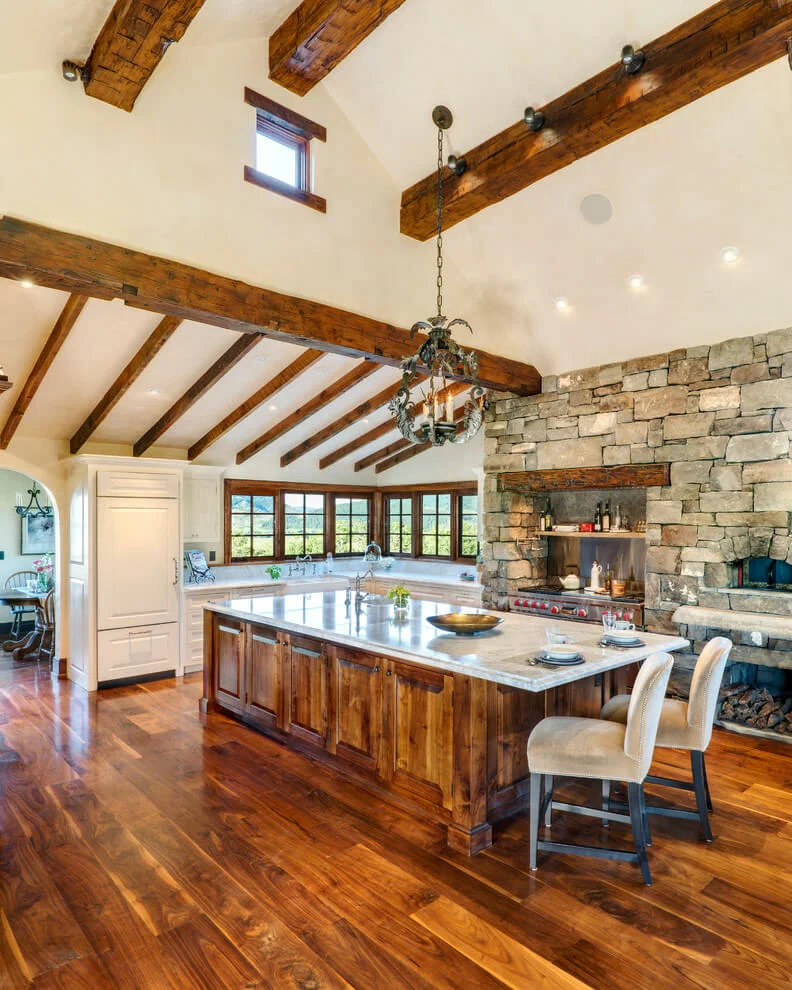 Natural Materials In Kitchen Decor