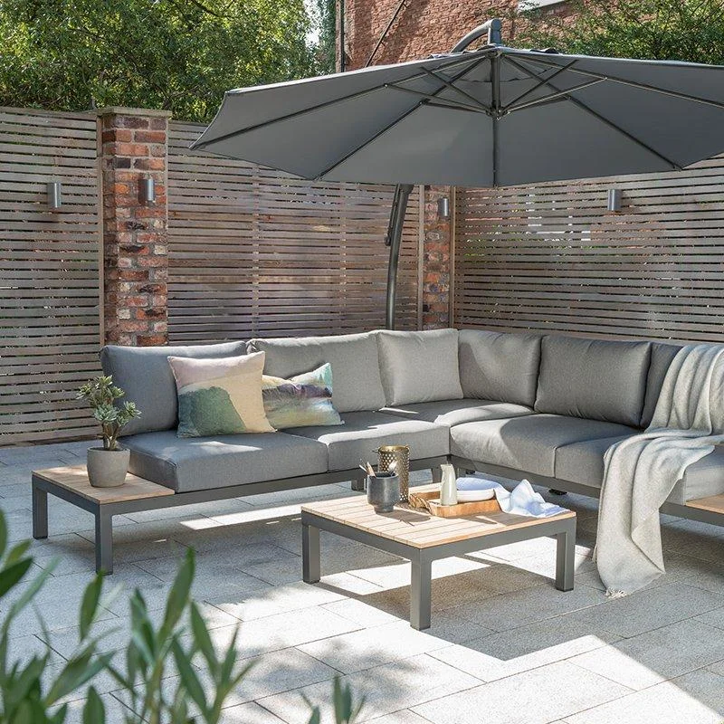 garden furniture1