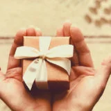 Gift1