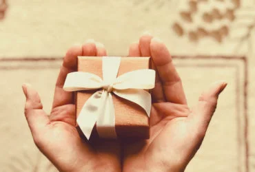Gift1