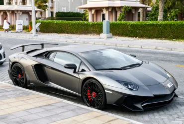 Save Time While Renting Luxury Cars 2